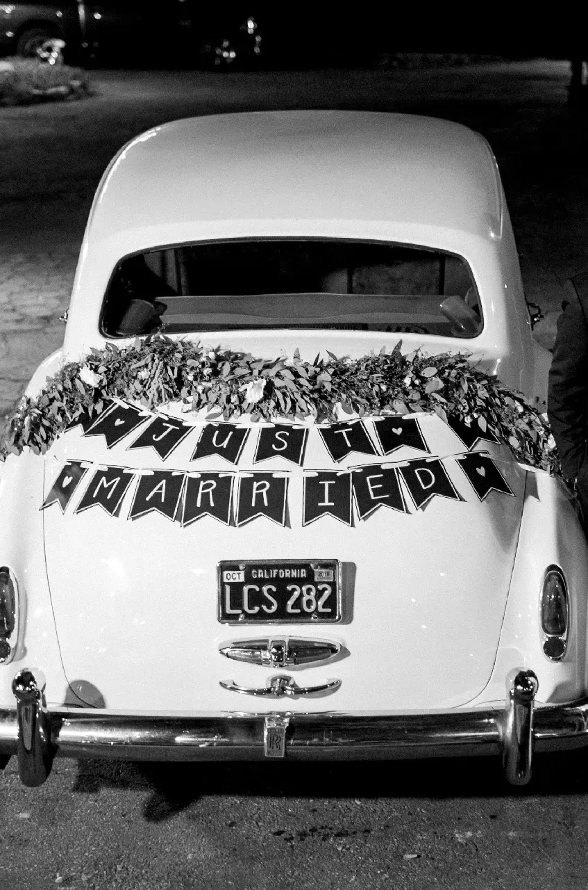 White 1960 Rolls-Royce Silver Cloud II exterior, photo 8 for wedding car rental