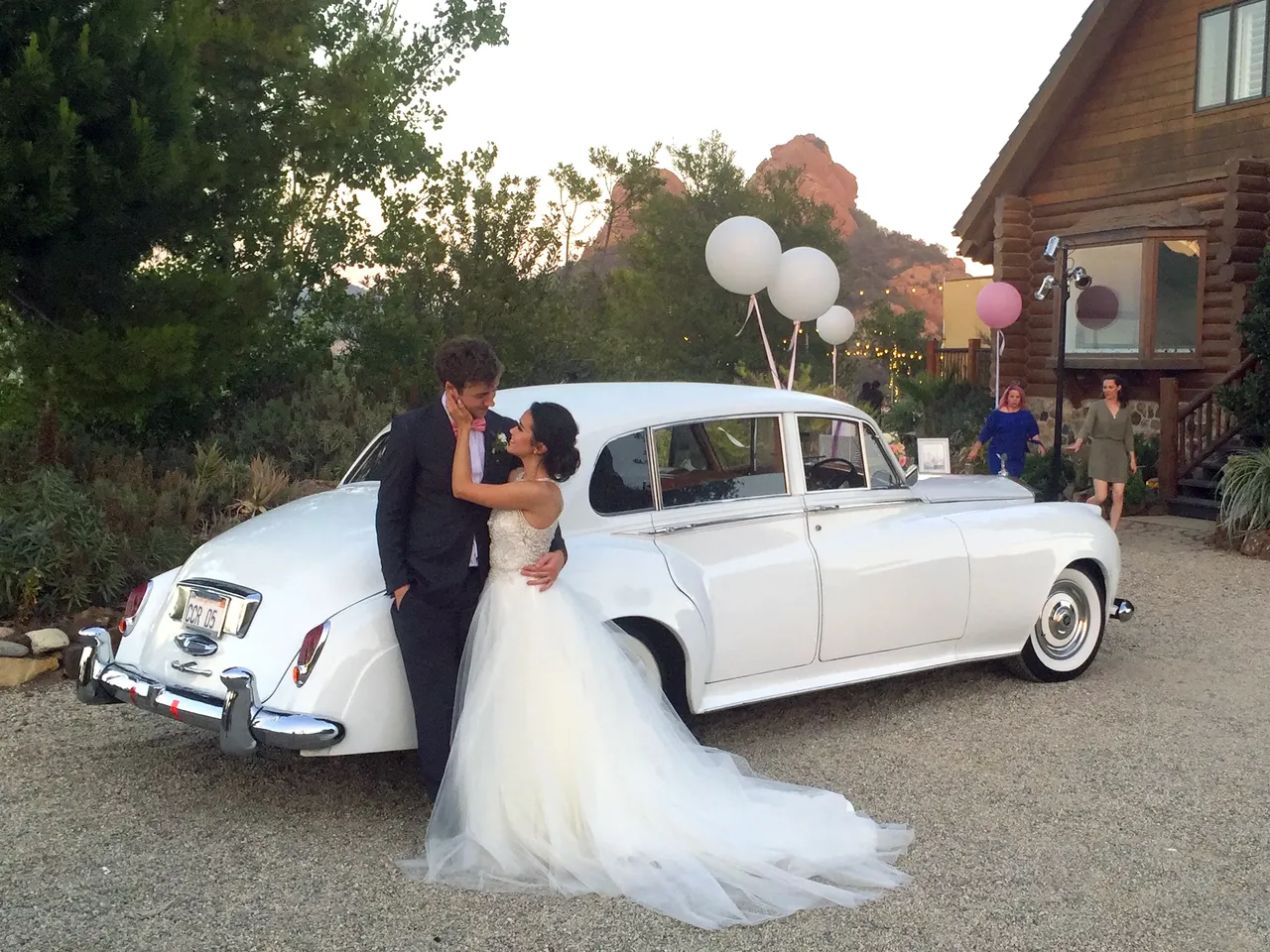 White 1962 Rolls-Royce Silver Cloud II LWB exterior, photo 7 for wedding car rental