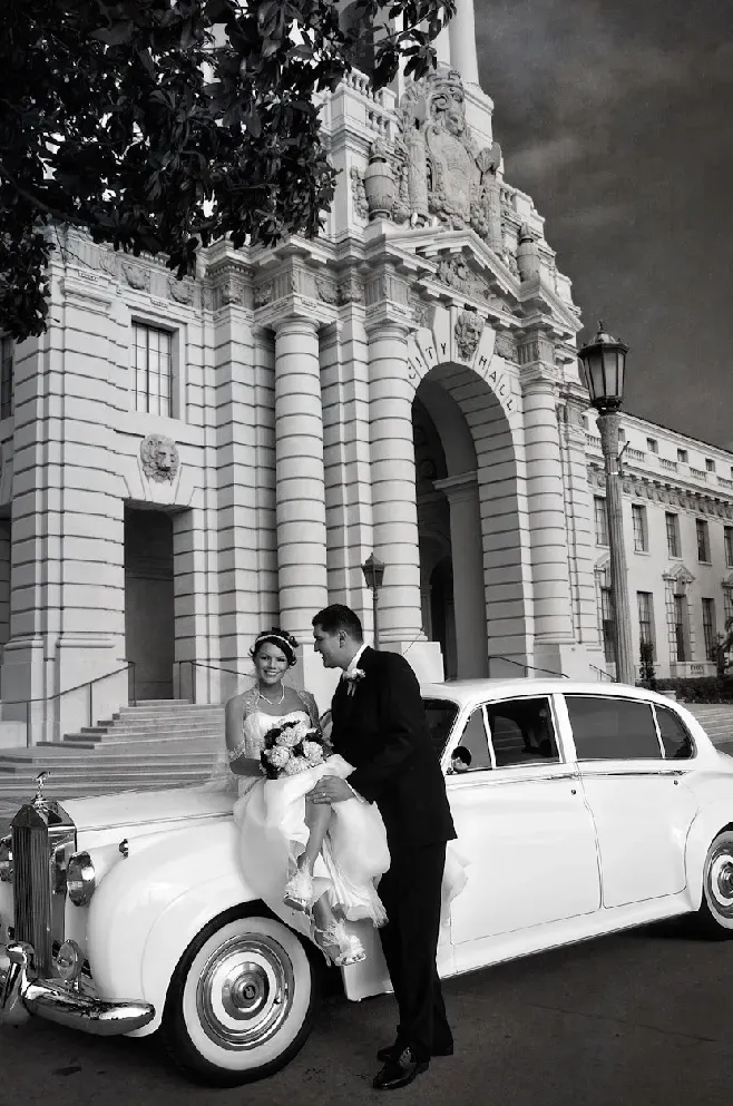 White 1962 Rolls-Royce Silver Cloud II LWB exterior, photo 8 for wedding car rental