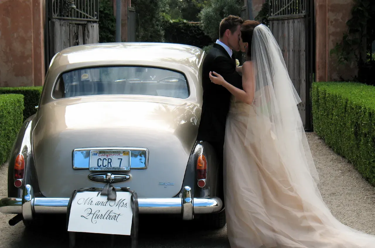 Gray 1963 Rolls Royce Silver Cloud III exterior, photo 4 for wedding car rental