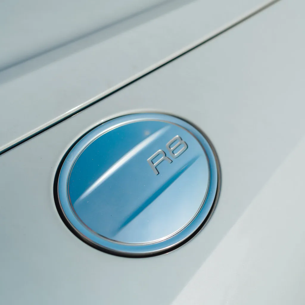 Silver 2022 Audi R8 V10 Spyder Iblis, photo 8 for sports car rental