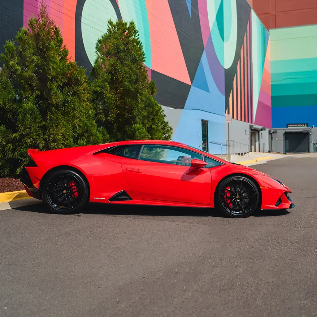 Red 2022 Lamborghini Huracan EVO Rosso Mars, photo 6 for sports car rental