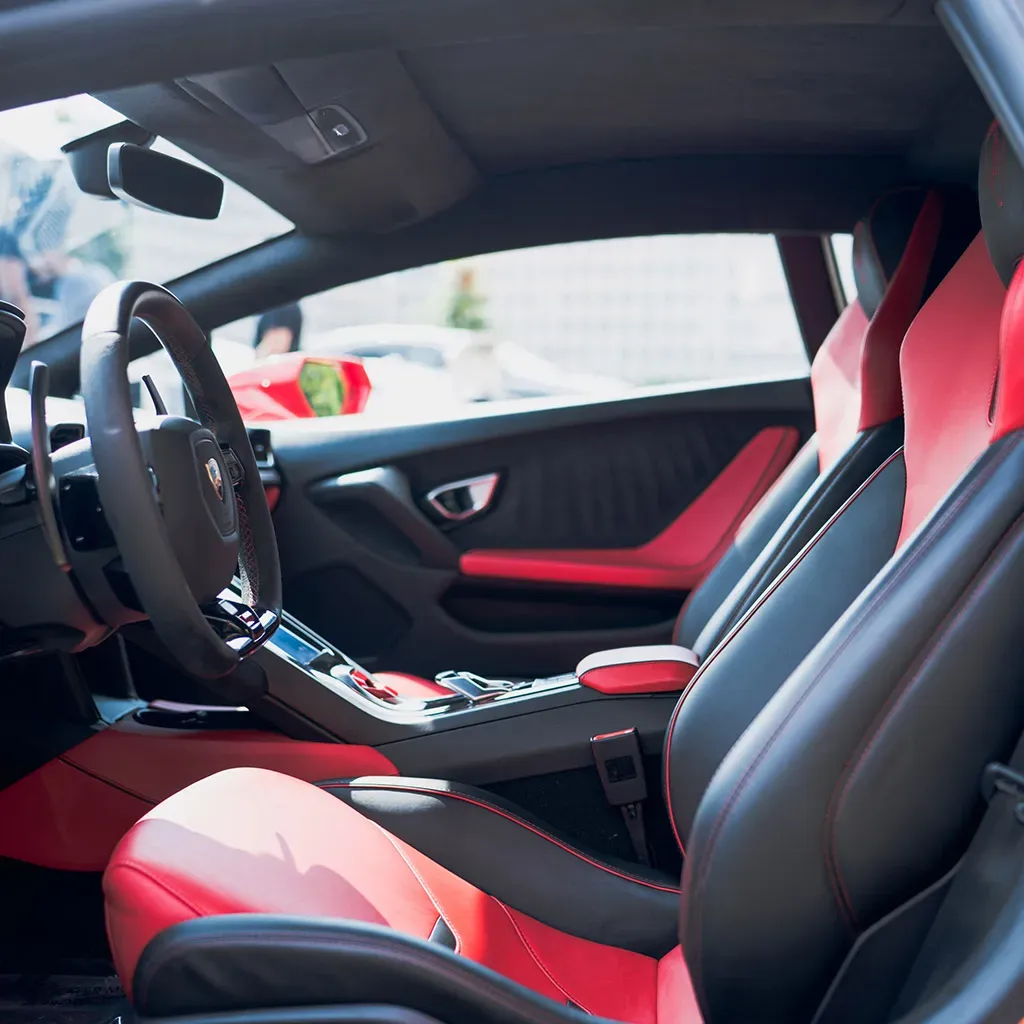 Red 2022 Lamborghini Huracan EVO Rosso Mars, photo 8 for sports car rental