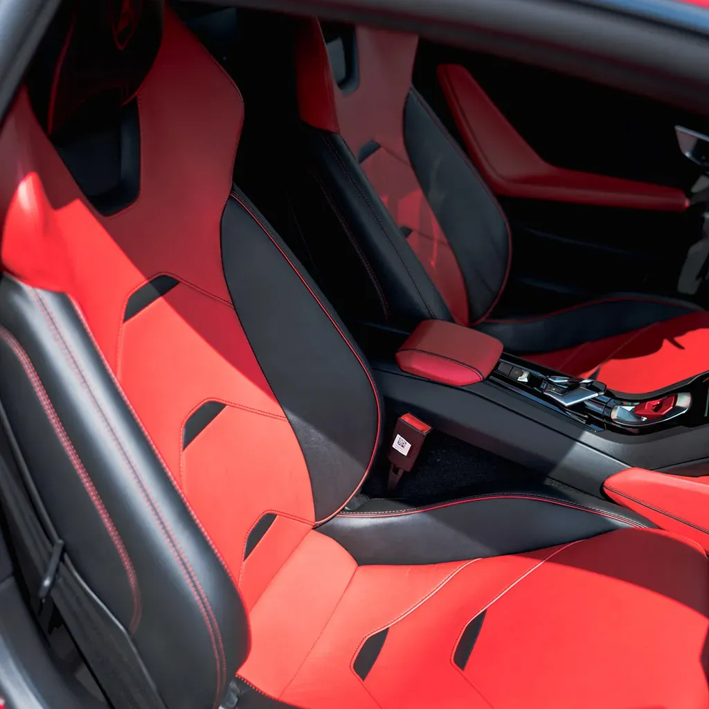 Red 2022 Lamborghini Huracan EVO Rosso Mars, photo 9 for sports car rental