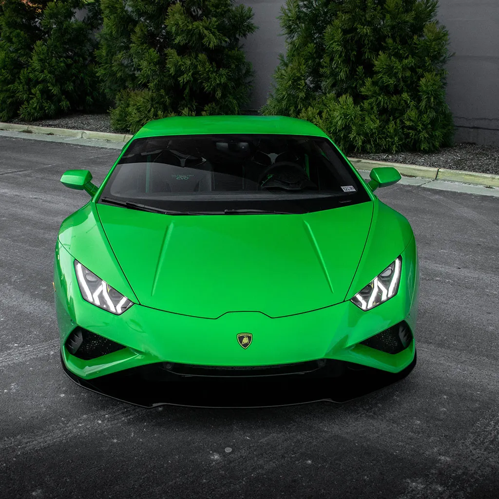 Green 2022 Lamborghini Huracan EVO Verde Mantis, photo 2 for sports car rental