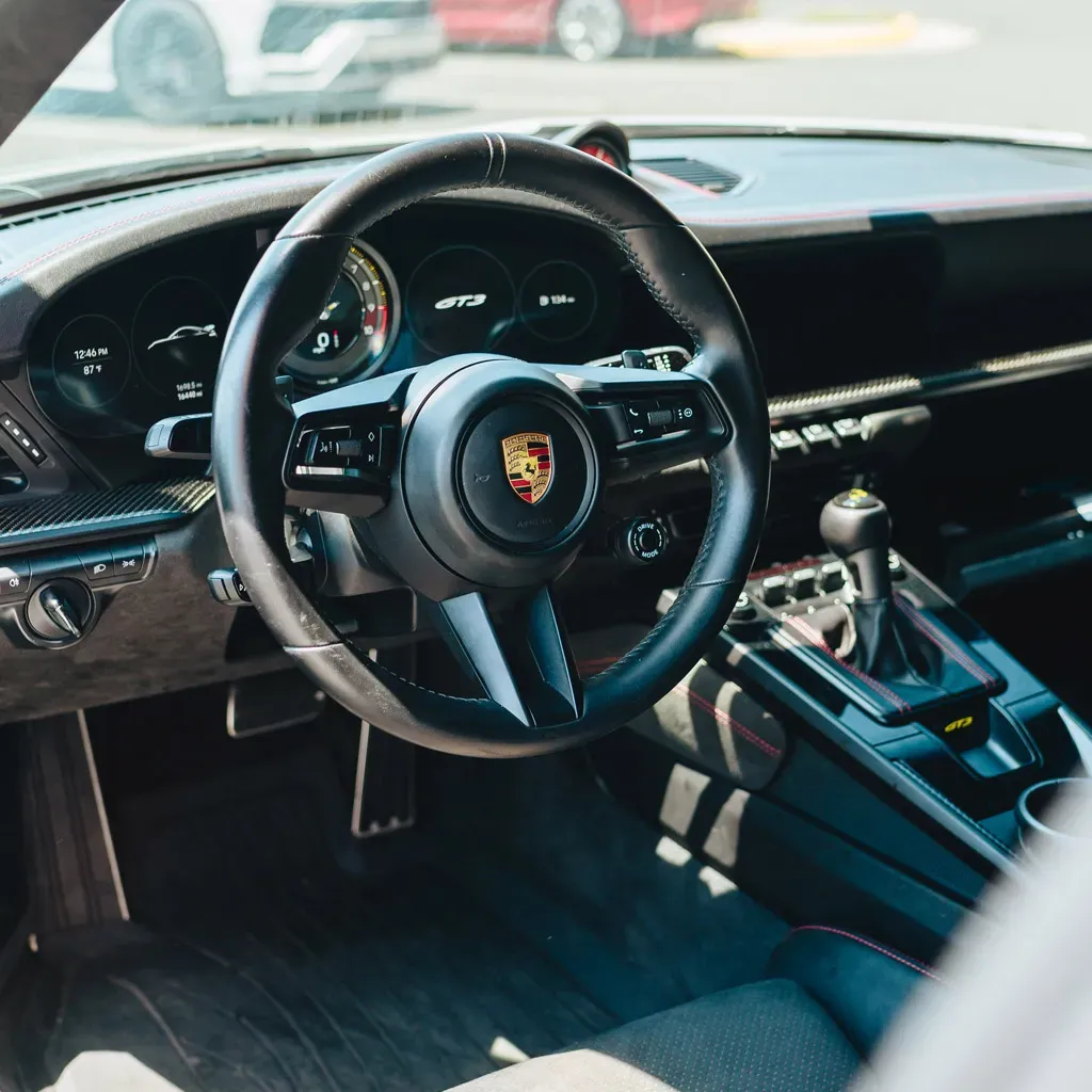 Gray 2022 Porsche 911 GT3, photo 10 for sports car rental