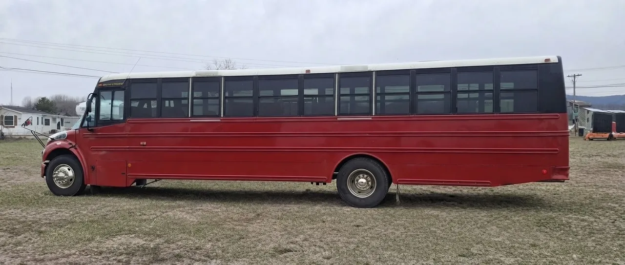 Big Red Party Bus – for rent