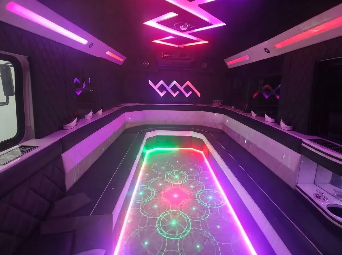 Black Mini Party Bus – for rent