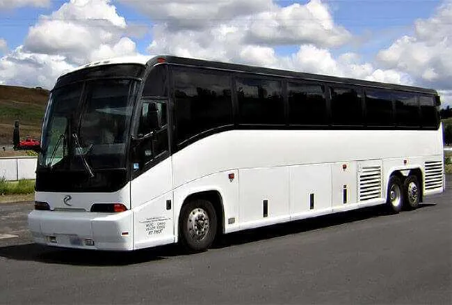 Charter Bus From 20 Pax to 50 Pax White Charter Bus From 20 Pax to 50 Pax with tinted windows for charter bus rental