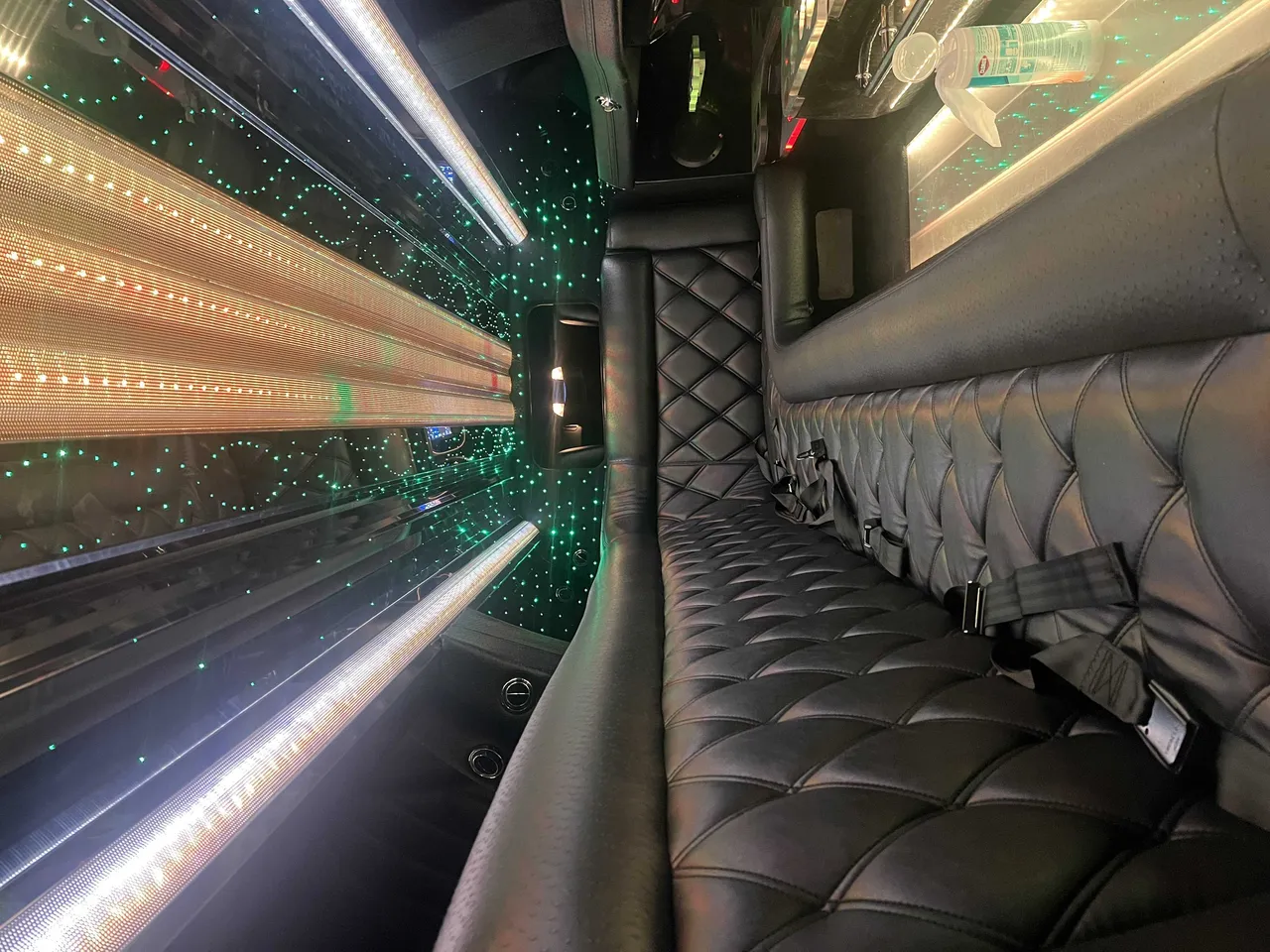 Chrysler Limo interior for limo rental Chrysler Limo interior for limo rental