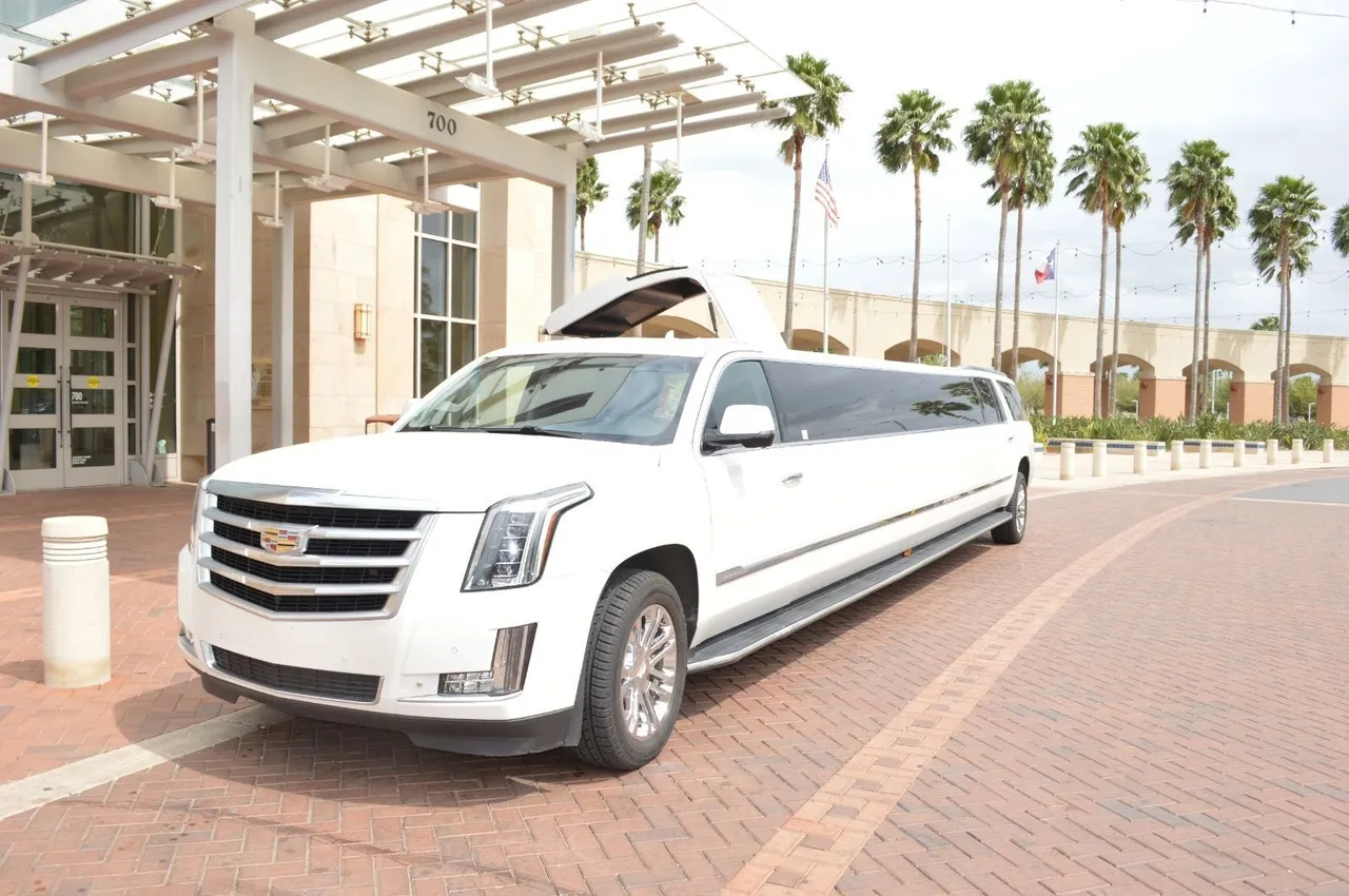Black Escalade Limousines, photo 5 for limo rental