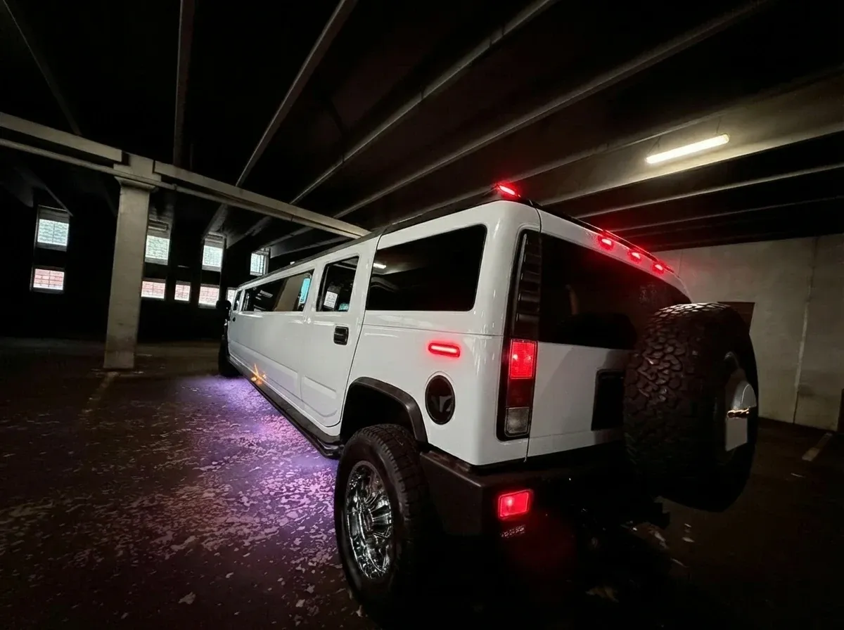 H2 Hummer, white (7)