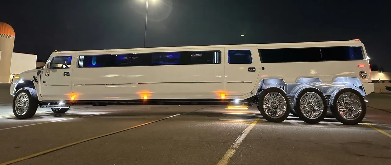Hummer H2 Triple Axle White – for rent