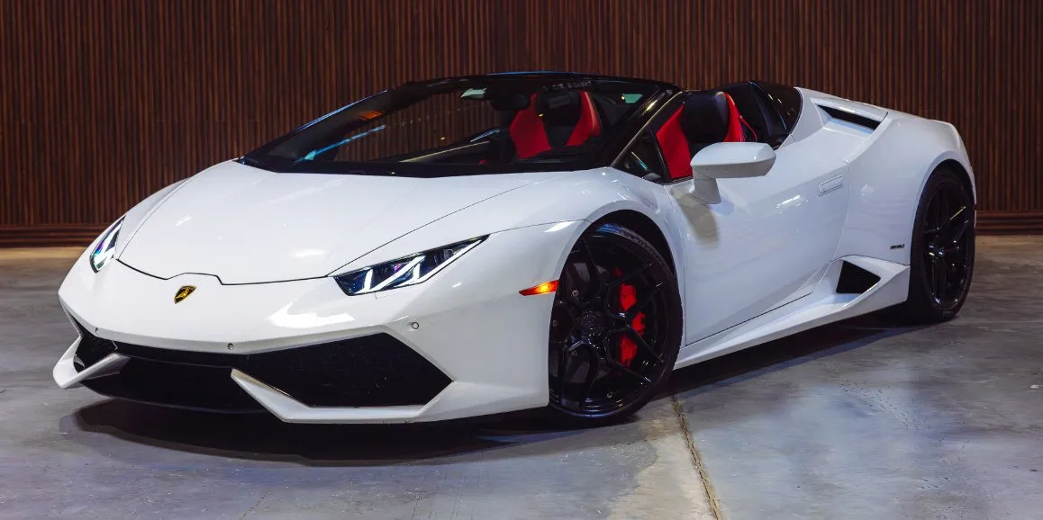 Lamborghini Huracan White Lamborghini Huracan for sports car rental