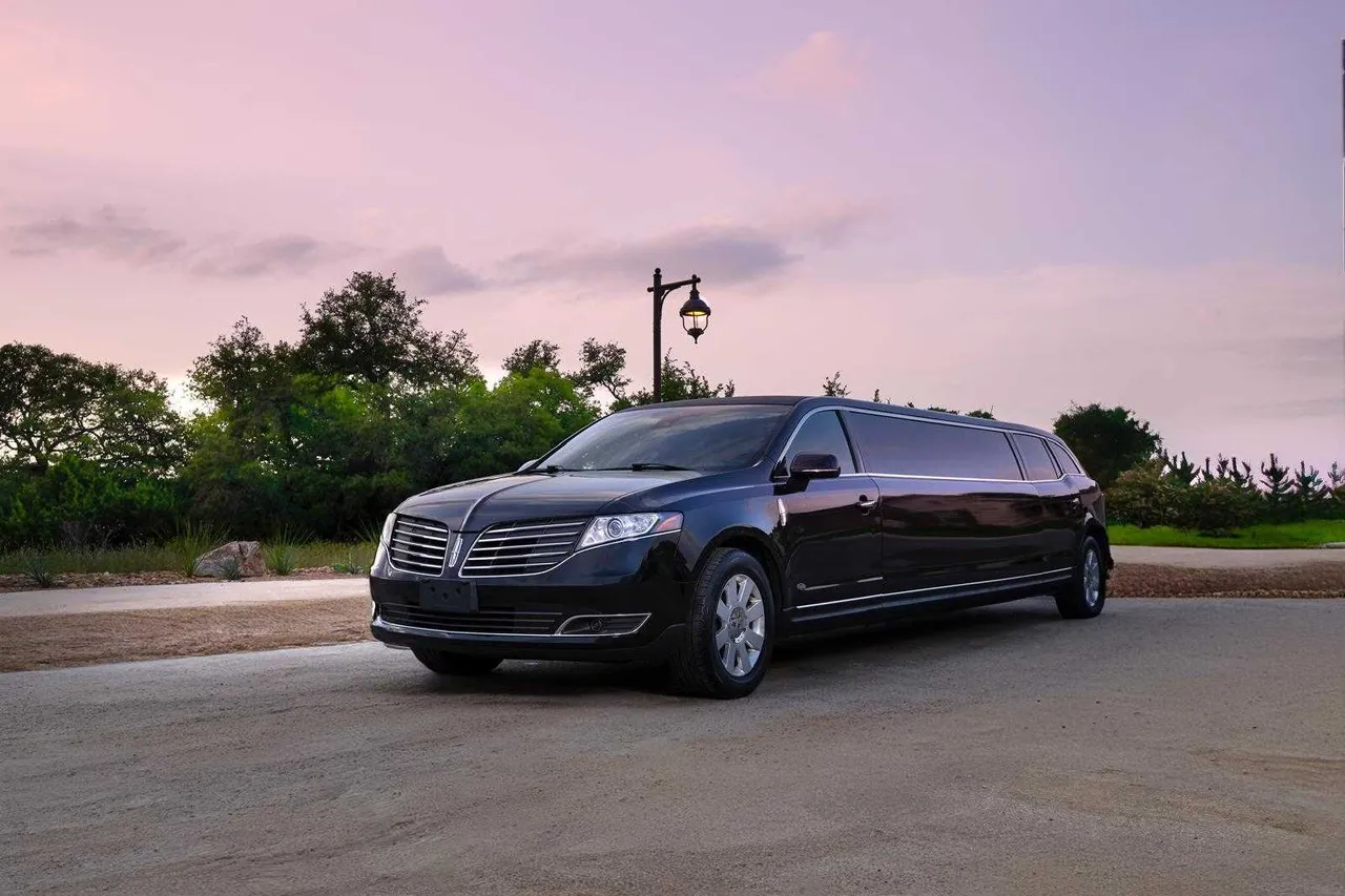 Black Lincoln MKT Limo for limo rental