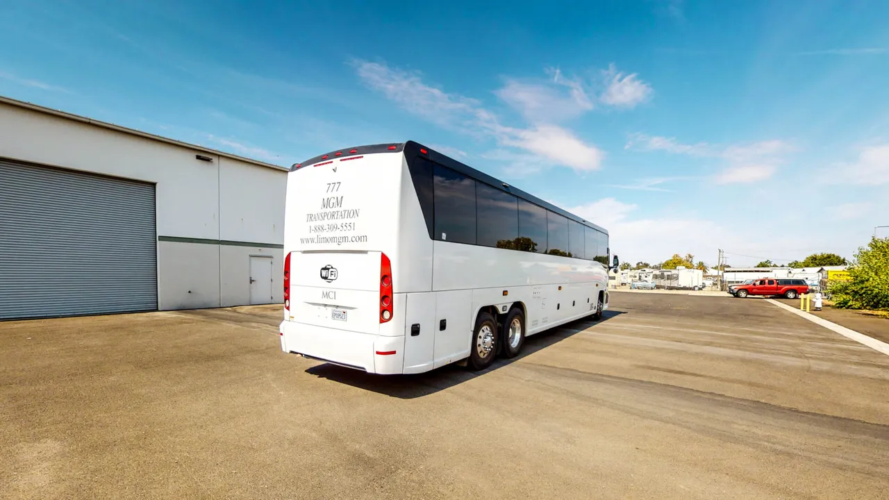 MCI J4500 Coach Bus MCI J4500 Coach Bus for charter bus rental