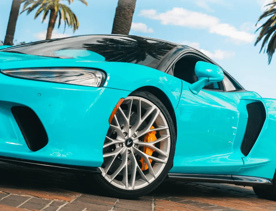 McLaren GT Blue McLaren GT for sports car rental