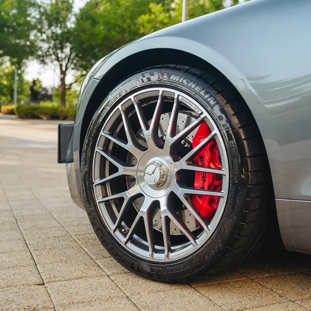 Silver Mercedes-AMG GTS Coupe, photo 11 for sports car rental
