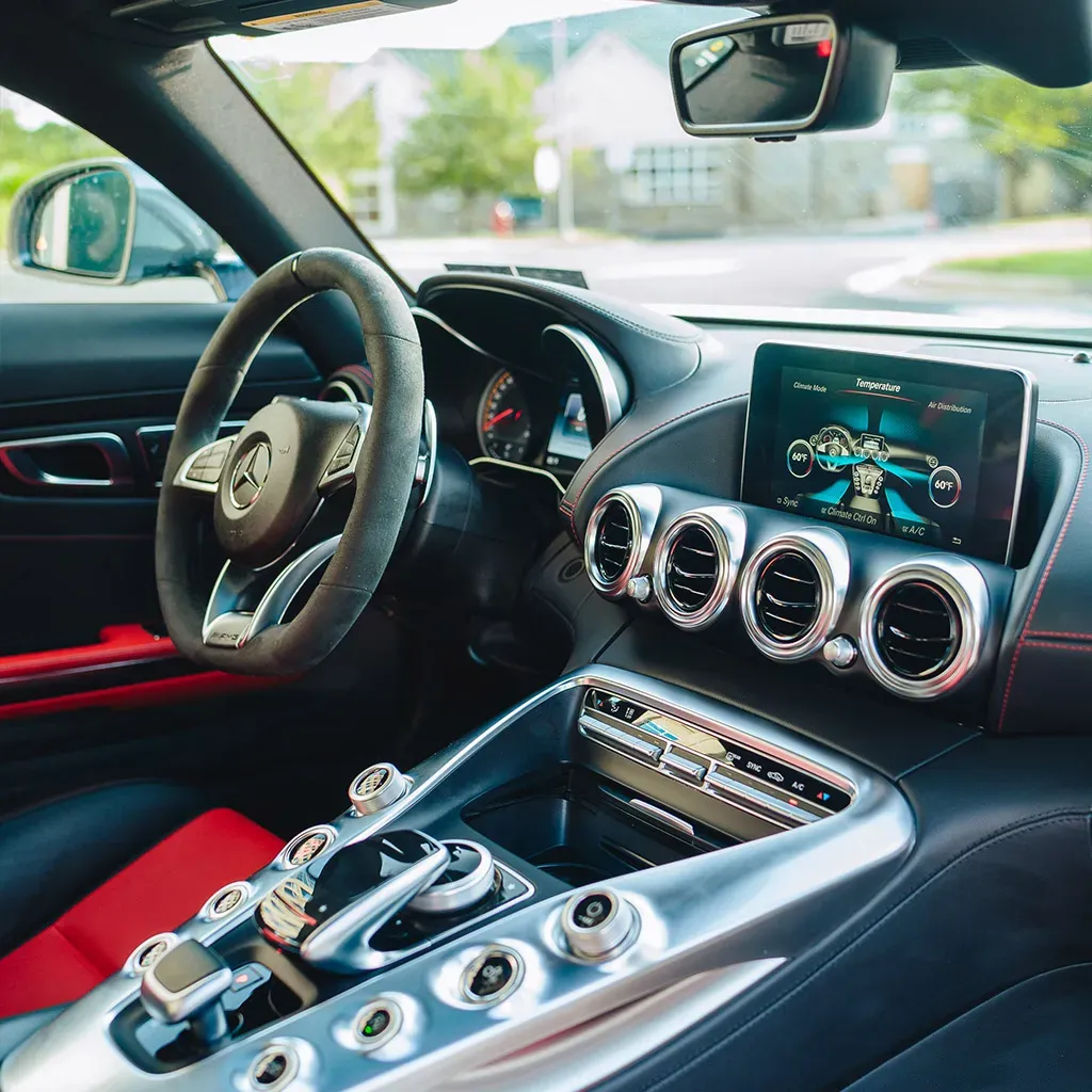 Silver Mercedes-AMG GTS Coupe, photo 3 for sports car rental