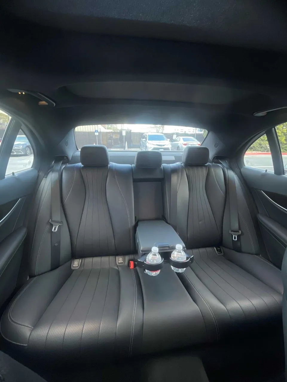 Mercedes Benz E350 interior with cup holders for wedding car rental