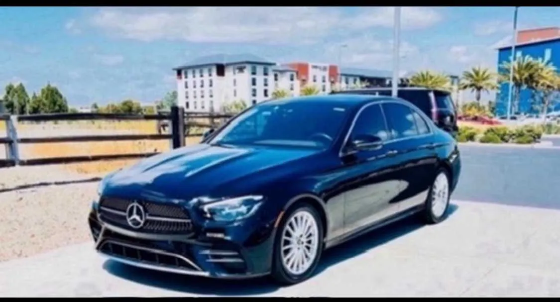 Black Mercedes E Class for wedding car rental
