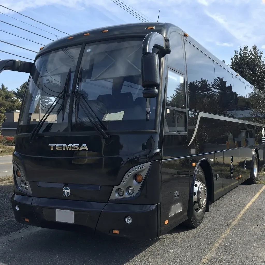 38 Passenger Motor Coach 38 Passenger Motor Coach, black – for rent