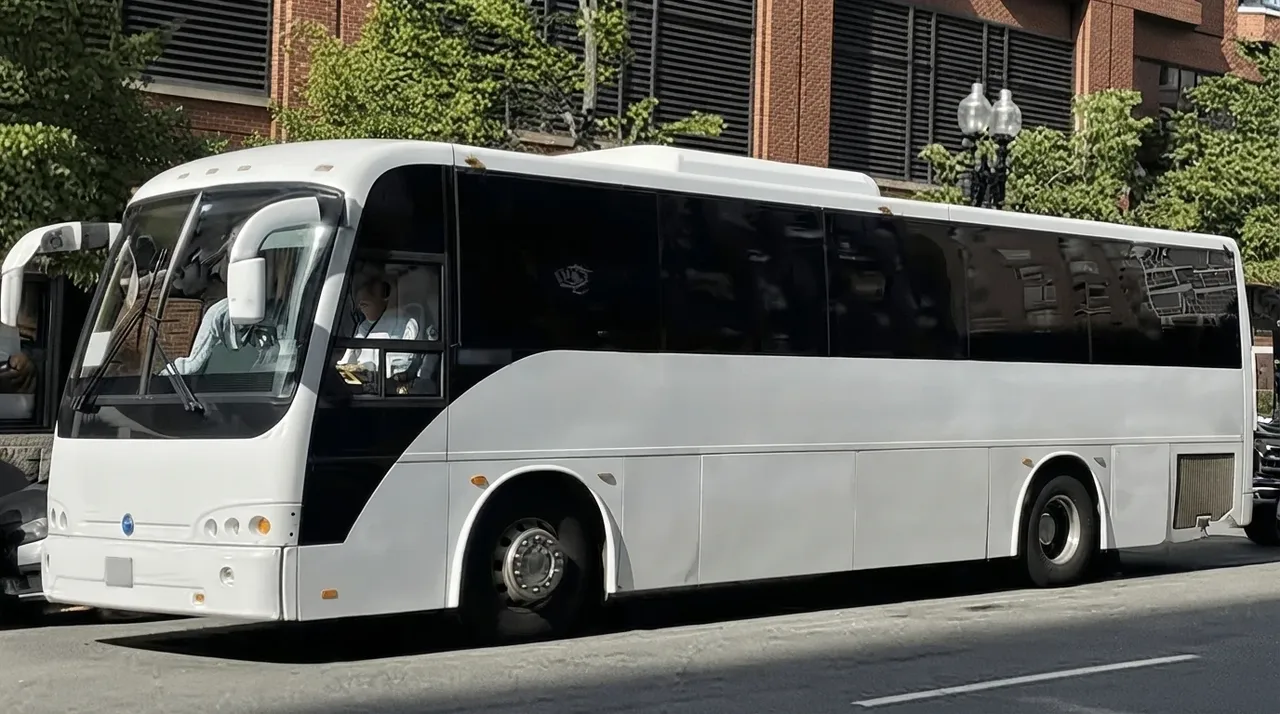 40 Passenger Motor Coach, white – for rent