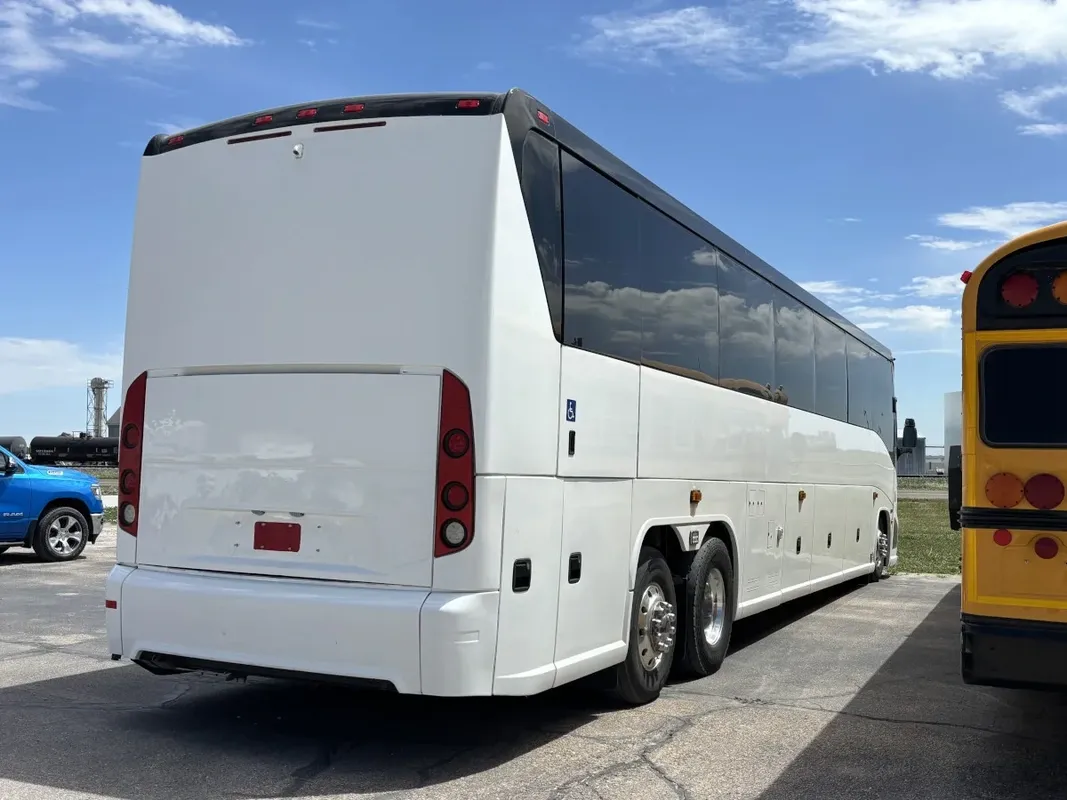 Motor Coach Luxury (Cloth Seats), photo 4 for charter bus rental