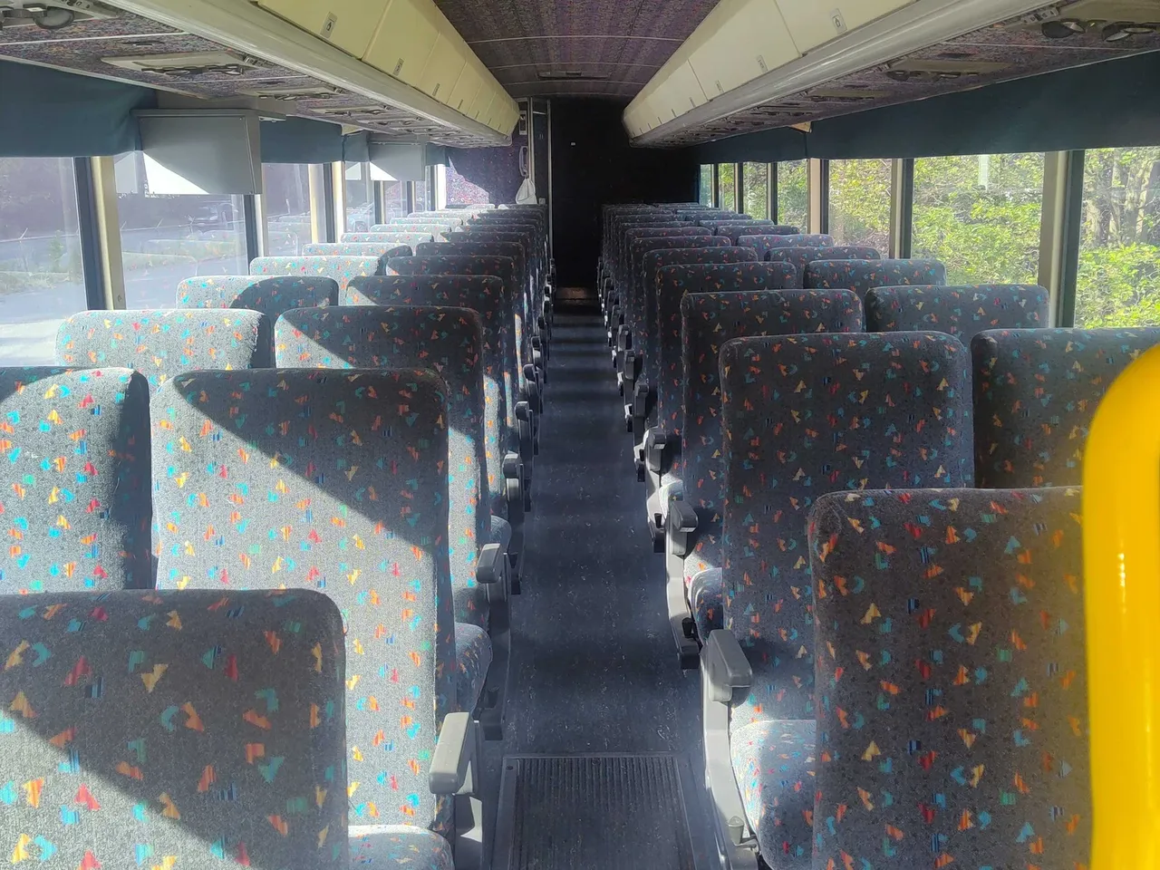 White Motorcoach MCI Motorcoach MCI, white – for rent