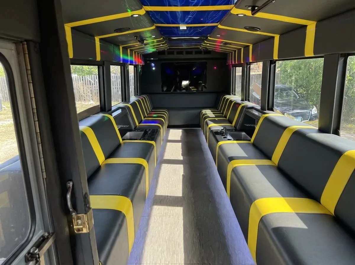 18 Passenger Party Bus – for rent
