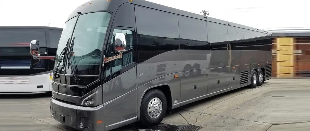 Silver Party Bus Party Bus, silver – for rent