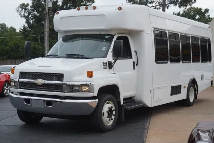 32 Passenger Party Bus 32 Passenger Party Bus – for rent