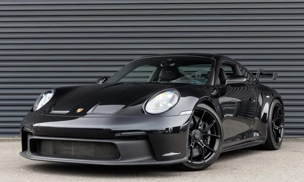 Black Porsche 911 GT3 Porsche 911 GT3, black – for rent