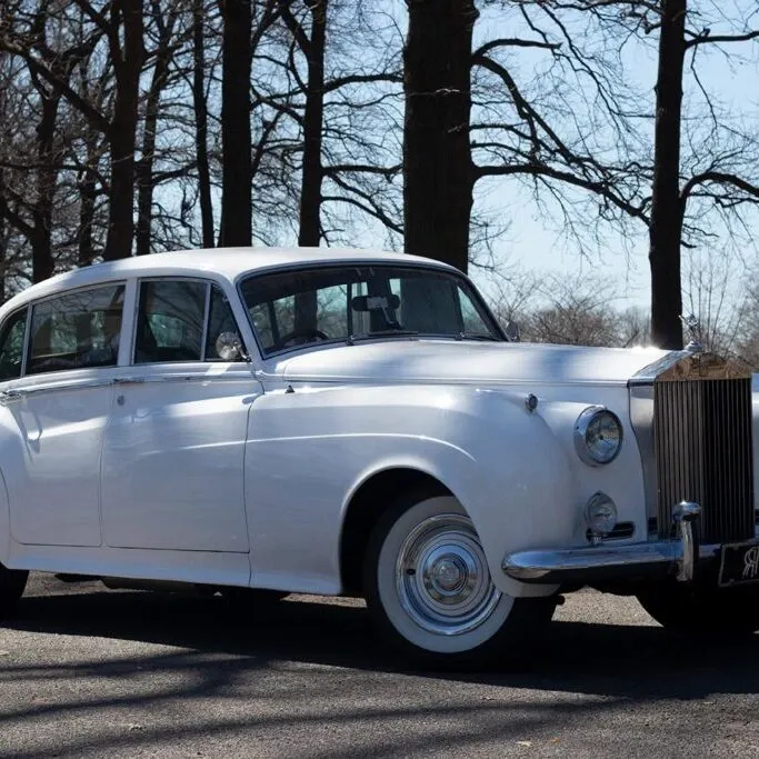 White Rolls-Royce in Toms River, NJ White Rolls-Royce for wedding car rental