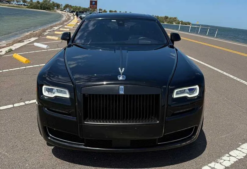 Black Rolls Royce Ghost for wedding car rental