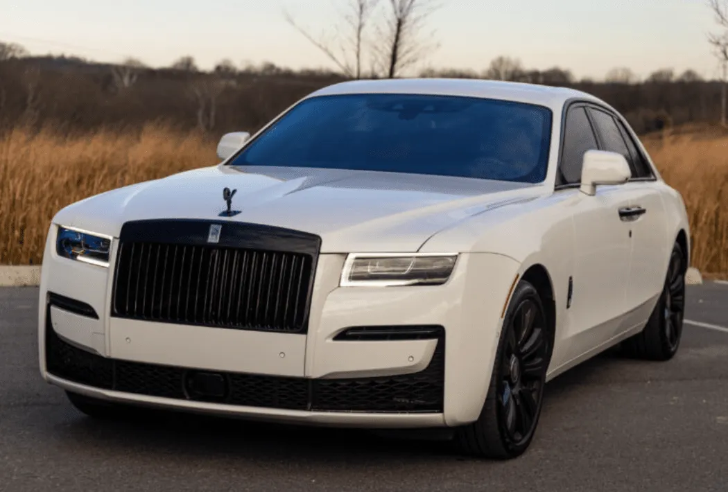 White Rolls Royce Ghost for wedding car rental