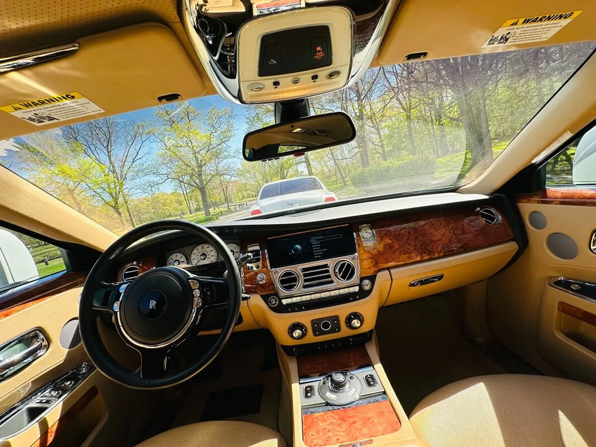 Rolls Royce Ghost Sedan interior for wedding car rental