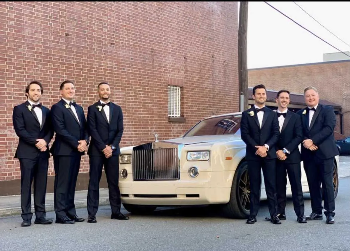 White Rolls Royce Phantom for wedding car rental