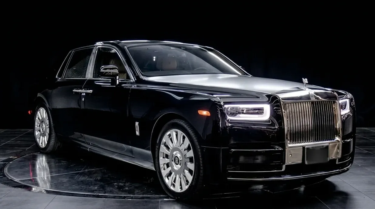 Rolls-Royce Phantom (4)