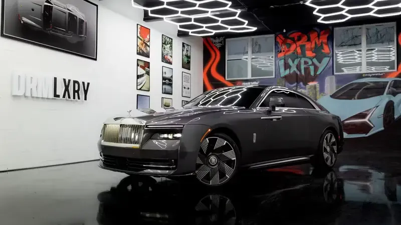 Rolls-Royce Spectre Grey Rolls-Royce Spectre for sports car rental