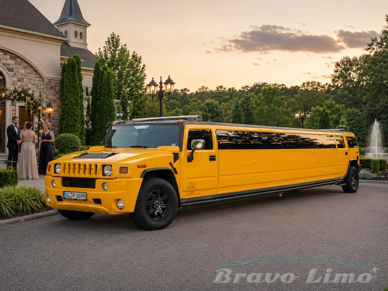Yellow Hummer H2 Limousine — 18–20 Comfort / 22 Maximum Yellow Hummer H2 Limousine — 18–20 Comfort / 22 Maximum for limo rental
